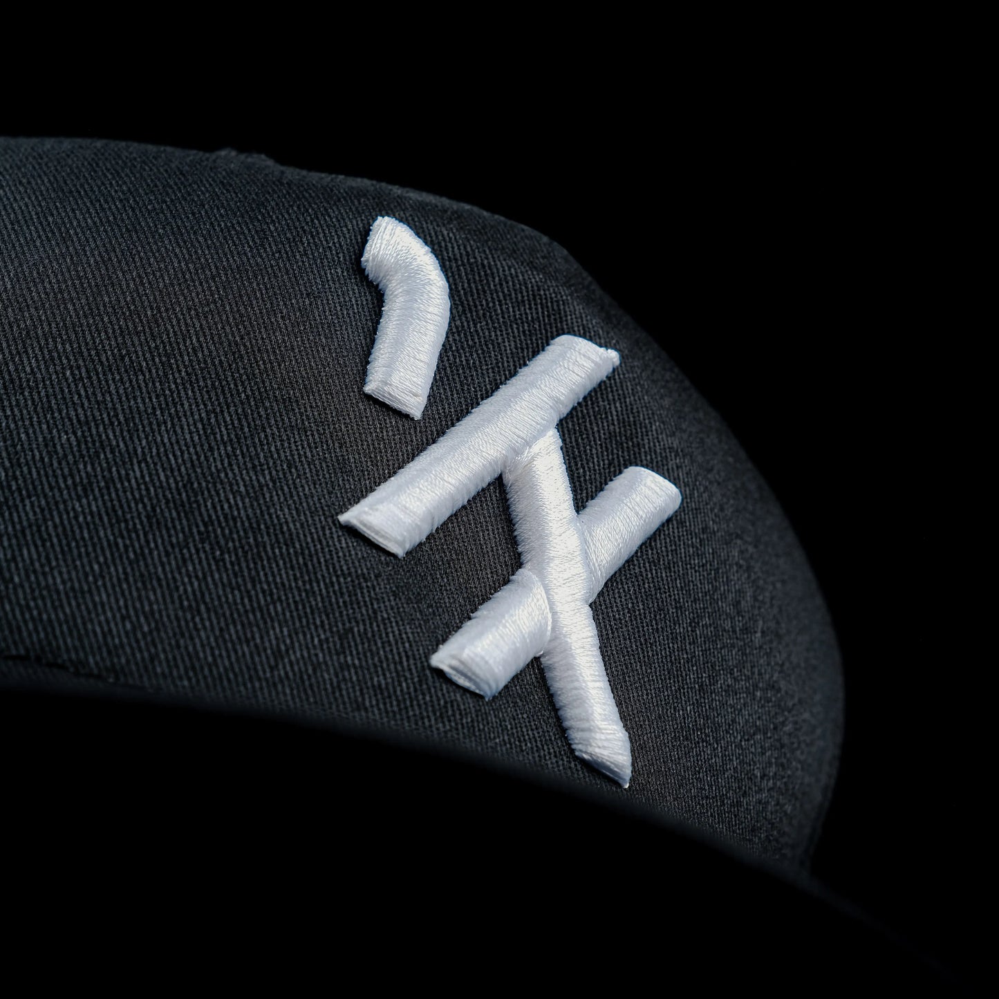 1/X Structured Hat - Black